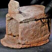 דגם מקדש כנעני שהתגלה בחפירה | אמיל אלגם, רשות העתיקות