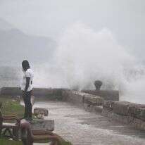 צילום בזמן הסופה בשבוע שעבר בקינגסטון, ג'מייקה | AFP