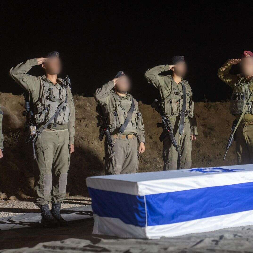 ארונו של החלל החטוף סמ"ר איתי חן ז"ל, ארכיון | דובר צה"ל ארונו של החלל החטוף סמ"ר איתי חן ז"ל, ארכיון | דובר צה"ל