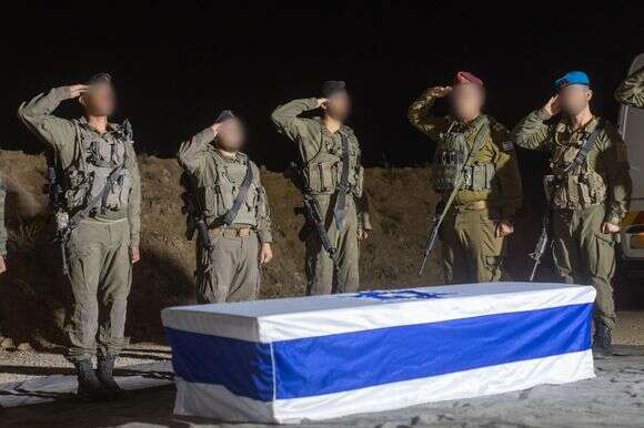 ארונו של החלל החטוף סמ"ר איתי חן ז"ל | דובר צה"ל