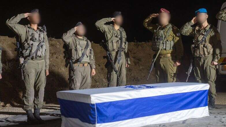 ארונו של החלל החטוף סמ"ר איתי חן ז"ל, ארכיון | דובר צה"ל ארונו של החלל החטוף סמ"ר איתי חן ז"ל, ארכיון | דובר צה"ל