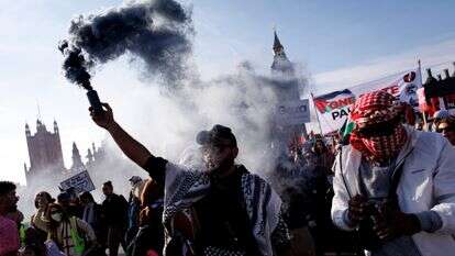 הפגנה אנטי־ישראלית בלונדון | אי.פי.איי הפגנה אנטי־ישראלית בלונדון | אי.פי.איי