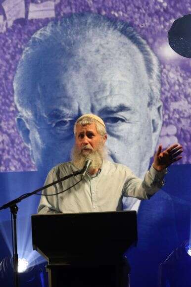 הרב תמיר גרנות בעצרת תנועות הנוער לציון 30 שנים לרצח רבין | שמעון בוקשטיין הרב תמיר גרנות בעצרת תנועות הנוער לציון 30 שנים לרצח רבין | שמעון בוקשטיין