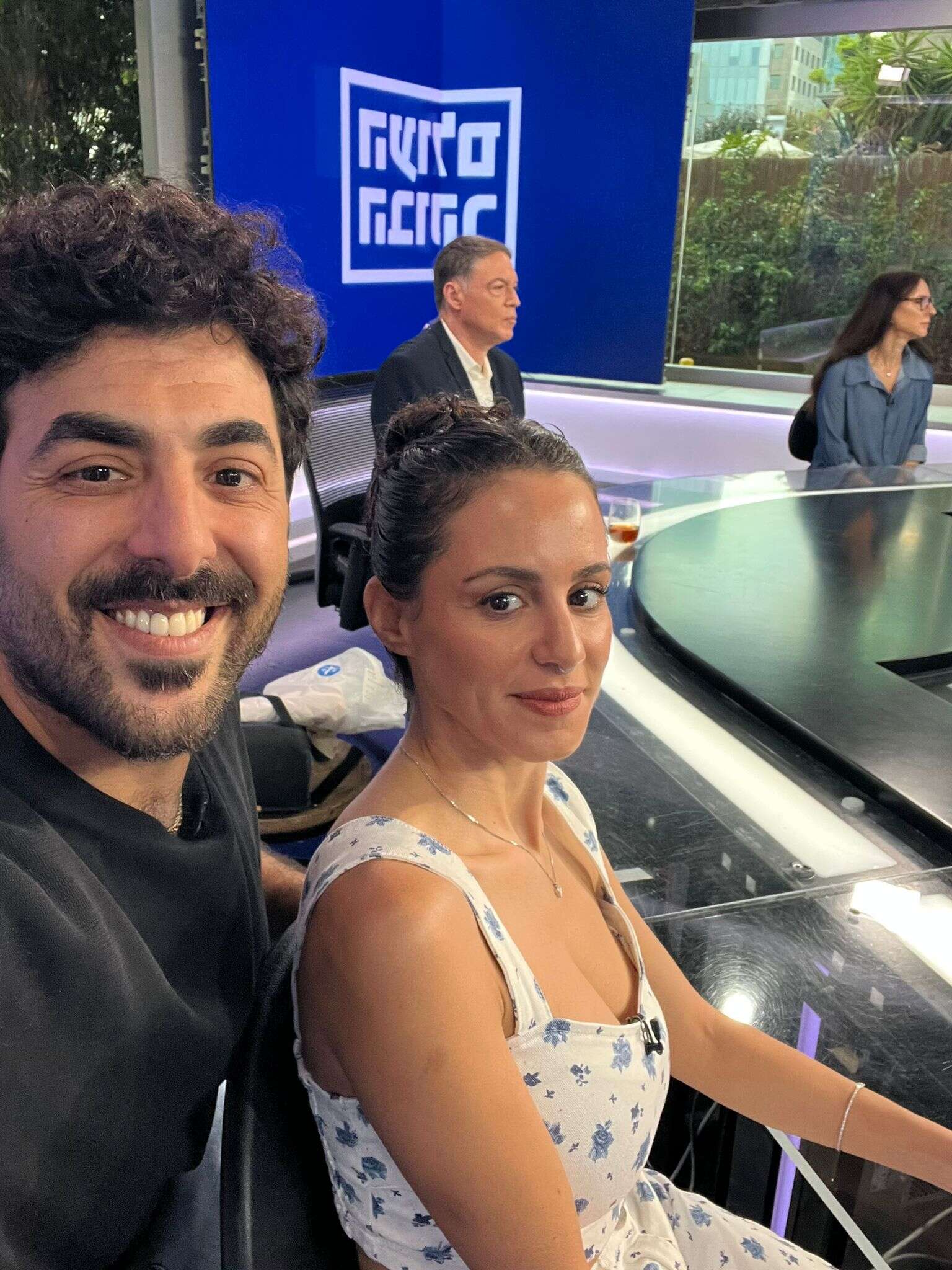 הודיה ודודי שובל | ניר אמיתי הודיה ודודי שובל | ניר אמיתי