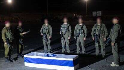 חיילי צה"ל במעמד קבלת החלל החטוף | דובר צה"ל