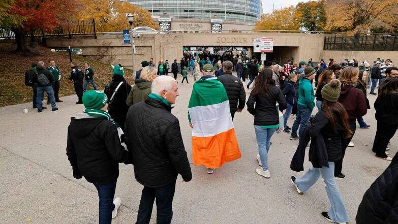 אוהדי אירלנד בכדורגל | AFP