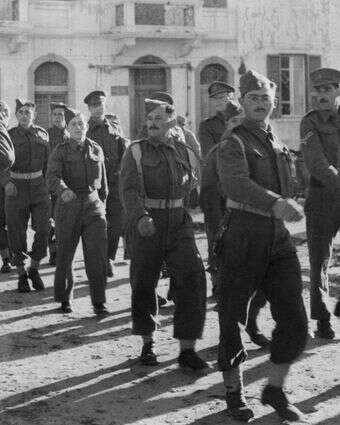 הבריגדה רותקה והשוחט שחט דף הבית | גטי אימג'ס