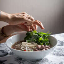 בוקר טוב וייטנאם דף הבית | גיא אשכנזי, Karela Agency