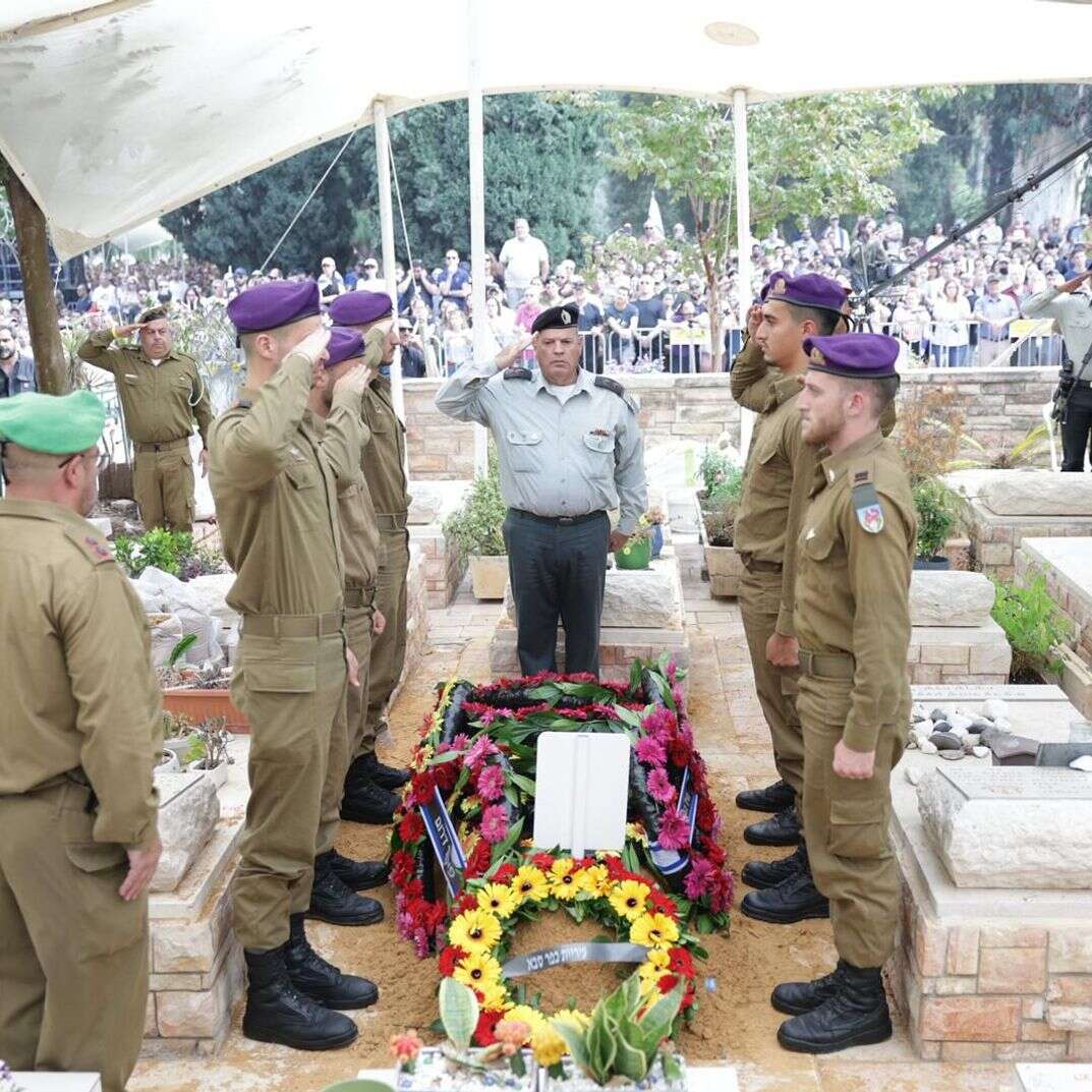 הלוויתו של סגן הדר גולדין הי"ד | אלון גלבוע הלוויתו של סגן הדר גולדין הי"ד | אלון גלבוע