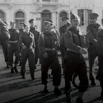 הבריגדה רותקה והשוחט שחט דף הבית | גטי אימג'ס