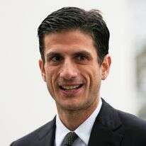 ג'ק שלוסברג | AP