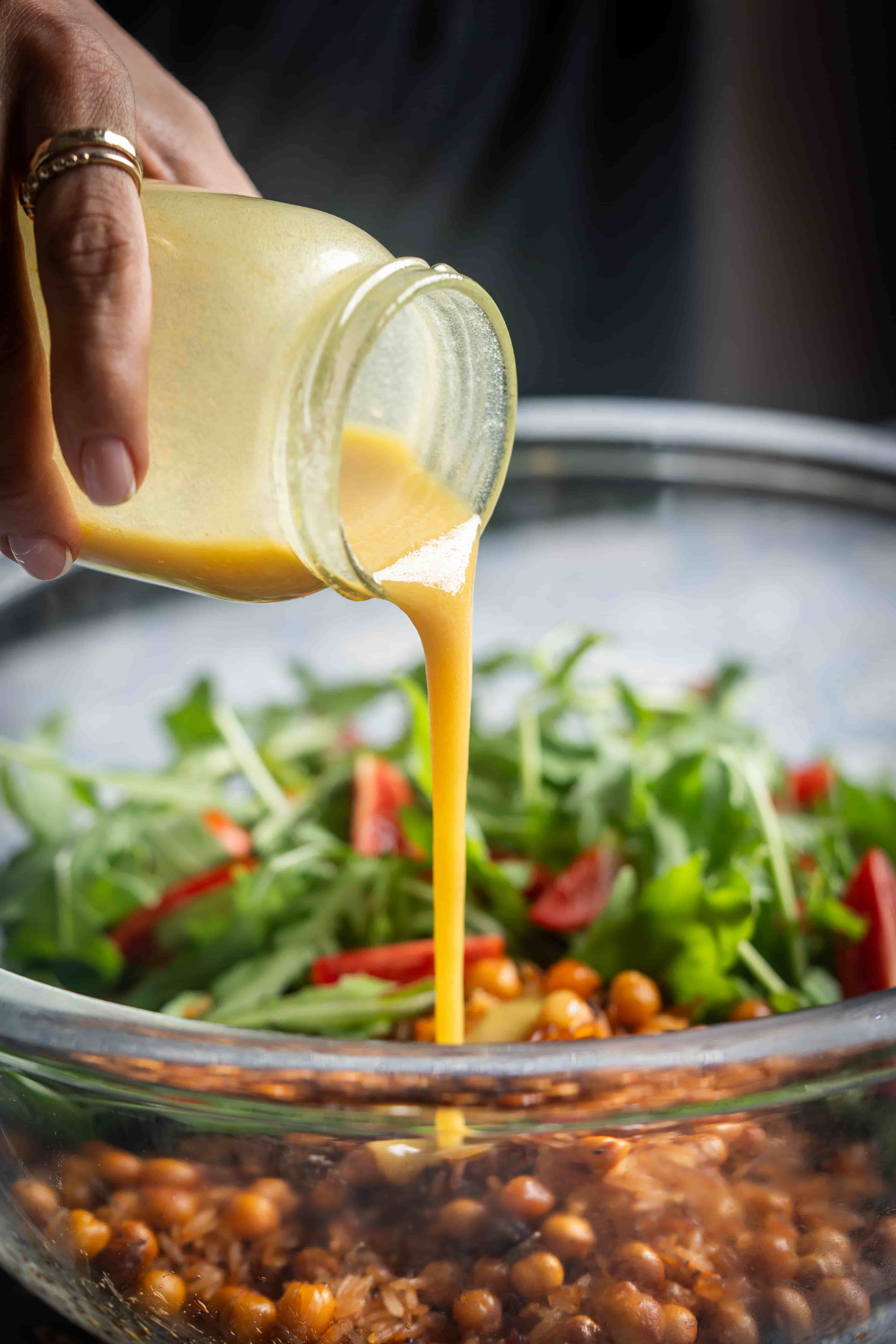 סלט כרובית וחומוס | גיא אשכנזי, Agency Karela סלט כרובית וחומוס | גיא אשכנזי, Agency Karela