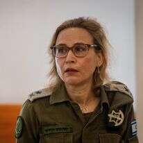 יפעת תומר־ירושלמי | אורן בן חקון יפעת תומר־ירושלמי | אורן בן חקון