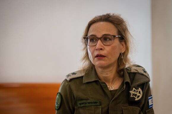 יפעת תומר ירושלמי | אורן בן חקון