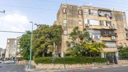 משפחת פרייס, לוד | יוסי אלוני משפחת פרייס, לוד | יוסי אלוני