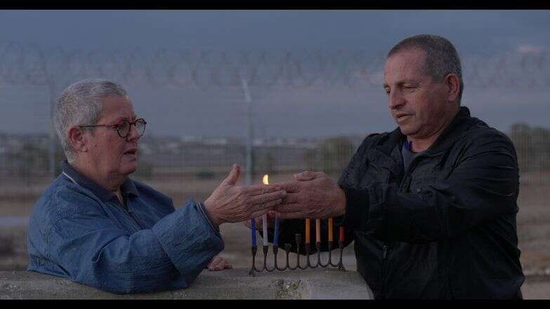 מתוך הסרט "שנת שירות בגיל השלישי" | באדיבות הוט 8 מתוך הסרט "שנת שירות בגיל השלישי" | באדיבות הוט 8