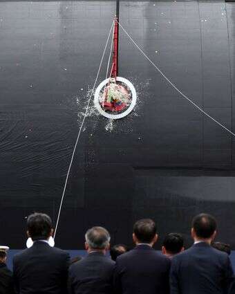 השקת הצוללת החדשה של קוריאה הדרומית, אוקטובר 25' | EPA השקת הצוללת החדשה של קוריאה הדרומית, אוקטובר 25' | EPA