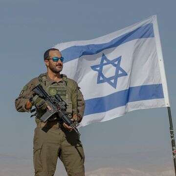 שומרי הסף | אריק מרמור