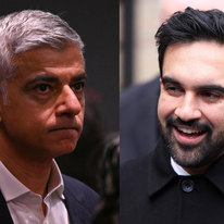 ראש עיריית ניו יורק הנבחר, זוהראן ממדאני (ימין) וראש עיריית לונדון, סאדיק קאן | AFP