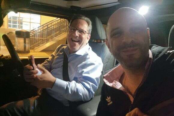 סיפור לא יאומן. חזקי | יאיר אגמון סיפור לא יאומן. חזקי | יאיר אגמון