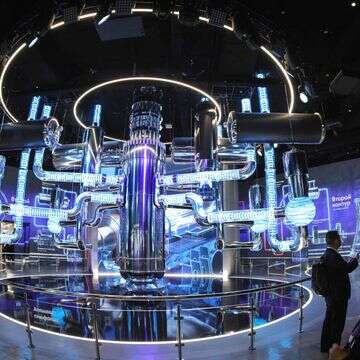 מיצג בפורום הבינ"ל של שבוע האטום העולמי במוסקבה, המוקדש לתעשיית הגרעין העולמית, 26 ספטמבר 2025 | AFP מיצג בפורום הבינ"ל של שבוע האטום העולמי במוסקבה, המוקדש לתעשיית הגרעין העולמית, 26 ספטמבר 2025 | AFP