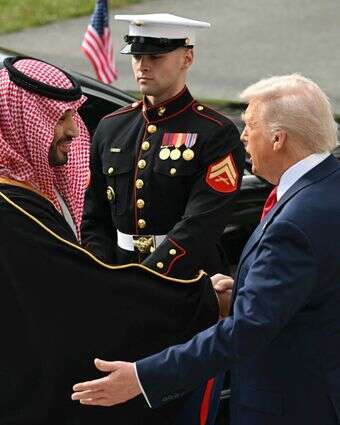 נשיא ארה"ב דונלד טראמפ ויורש העצר של הממלכה מוחמד בן סלמאן | ANDREW CABALLERO-REYNOLDS / AFP