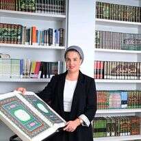 ד"ר נסיה שמר (46) מומחית לאסלאם, מרצה במחלקה ללימודי המזרח התיכון באוניברסיטת בר־אילן | יוסי זליגר ד"ר נסיה שמר (46) מומחית לאסלאם, מרצה במחלקה ללימודי המזרח התיכון באוניברסיטת בר־אילן | יוסי זליגר