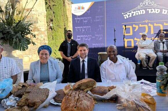 השרים בצלאל סמוטריץ' ואורית סטרוק לצד סגן יו"ר הכנסת ח"כ משה סולומון | ללא קרדיט השרים בצלאל סמוטריץ' ואורית סטרוק לצד סגן יו"ר הכנסת ח"כ משה סולומון | ללא קרדיט