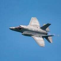 מתחמקים דף הבית | שאטרסטוק