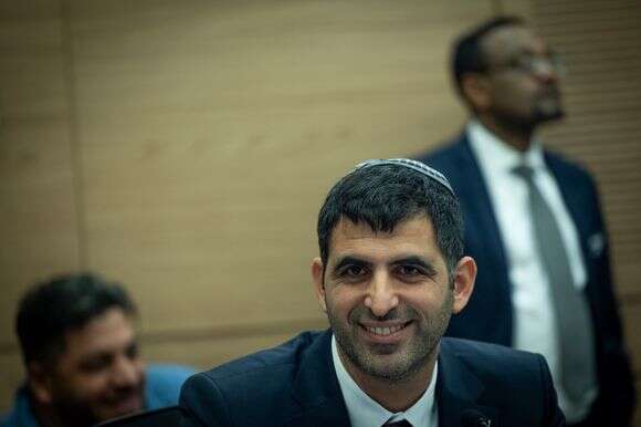 שלמה קרעי | יונתן זינדל, פלאש 90