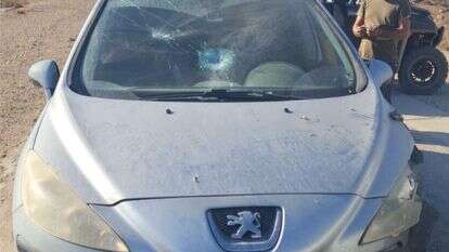 רכב של רועה צאן יהודי שהותקף באבנים | ללא קרדיט