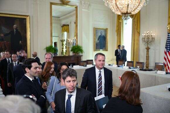 סם אלטמן בבית הלבן | Matt McClain/The Washington Post סם אלטמן בבית הלבן | Matt McClain/The Washington Post