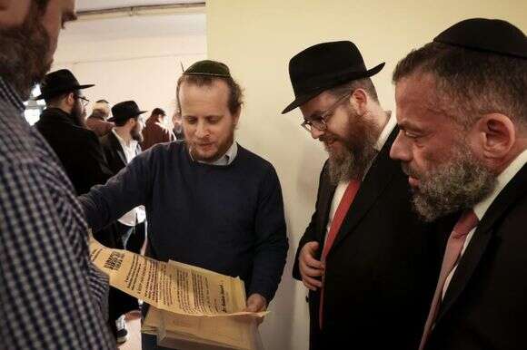 טקס השבת בית הכנסת העתיק בהונגריה | EMIH