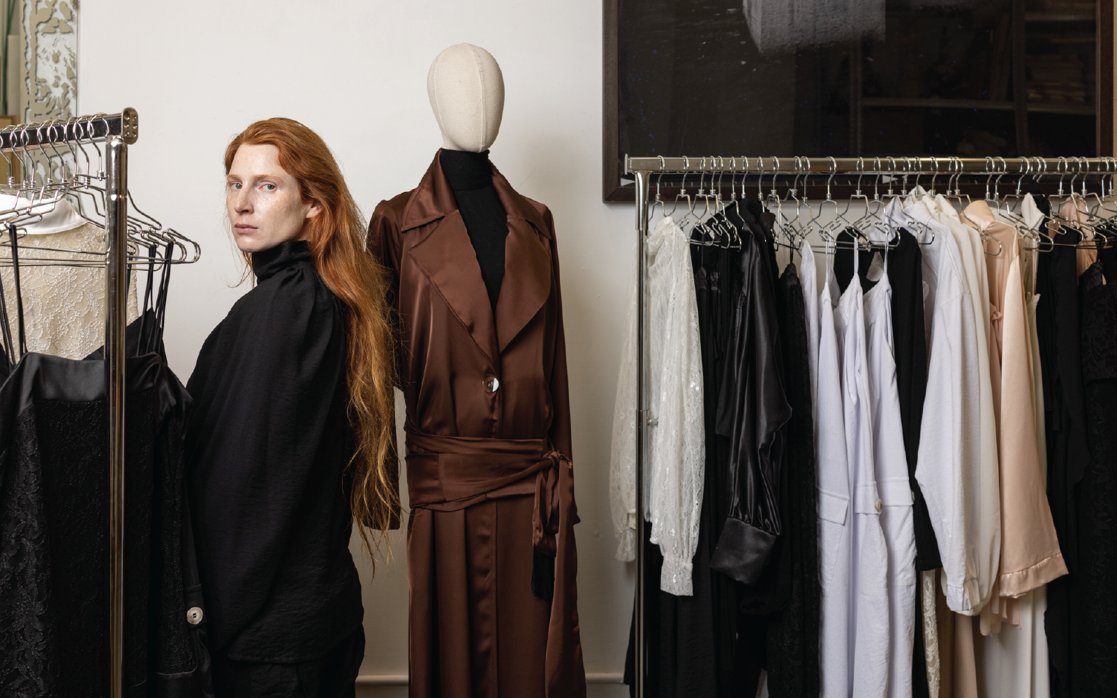 כל שנה בסתיו | אבישג שאר–ישוב