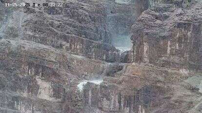 שיטפון בנחל קומראן, חורף תשפו | דן פרקש, רשות הטבע והגנים שיטפון בנחל קומראן, חורף תשפו | דן פרקש, רשות הטבע והגנים