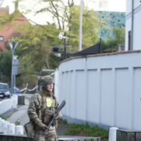 אבטחה מחוץ לשגרירות ישראל בדנמרק | צילום מסך מיוטיוב