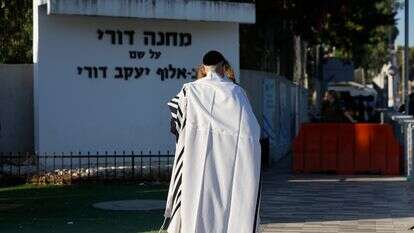 מעצר אלפים אינו ישים. לשכת הגיוס בתל־השומר | טל גל, פלאש 90 מעצר אלפים אינו ישים. לשכת הגיוס בתל־השומר | טל גל, פלאש 90