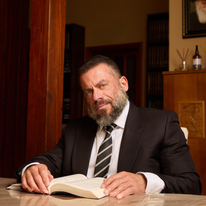 נשמת הפפריקה עמוד הבית | Robert Balog נשמת הפפריקה עמוד הבית | Robert Balog