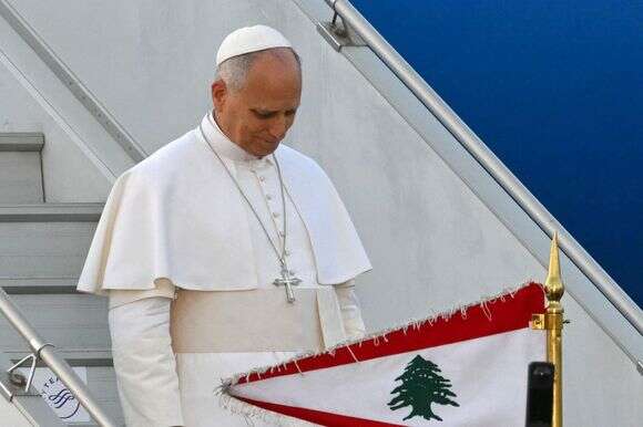 האפיפיור ליאו ה־14 נוחת בלבנון | Andreas SOLARO / AFP