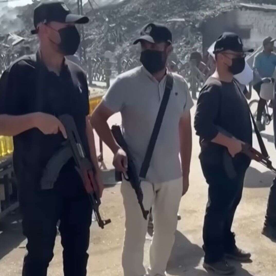 שוטרים של החמאס בעזה, לפני כחודשיים | צילום מסך מיוטיוב - רויטרס שוטרים של החמאס בעזה, לפני כחודשיים | צילום מסך מיוטיוב - רויטרס