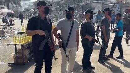 שוטרים של החמאס בעזה, לפני כחודשיים | צילום מסך מיוטיוב - רויטרס שוטרים של החמאס בעזה, לפני כחודשיים | צילום מסך מיוטיוב - רויטרס