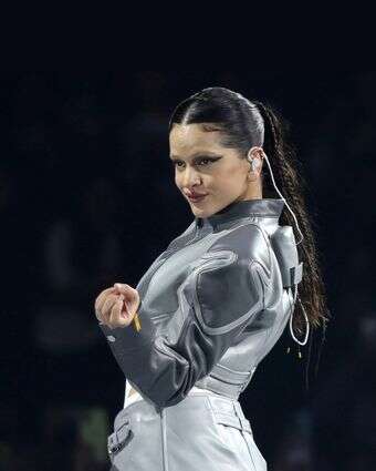 ילדה של אמונה דף הבית | AFP