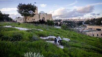 גבעת התנ"ך | יונתן זינדל - פלאש 90