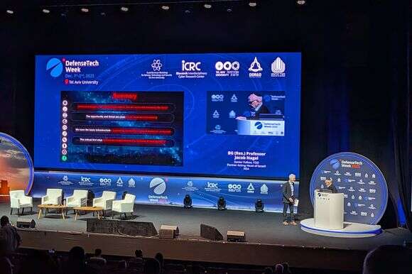 יעקב נגל | ישראל שמאי