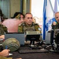 הרמטכ"ל אייל זמיר עם אלוף פיקוד מרכז אבי בלוט ומפקד אוגדת איו"ש תא"ל קובי הלר | דובר צה"ל