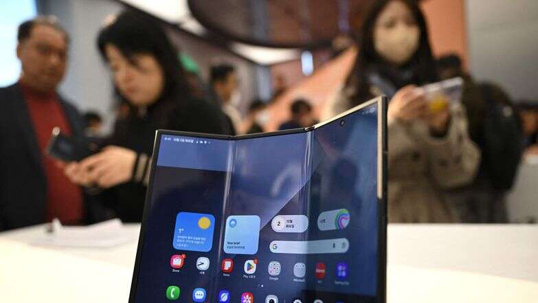 הסמארטפון החדש של סמסונג, Galaxy Z TriFold | Jung Yeon-je / AFP