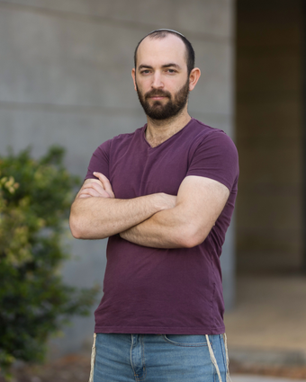 עיטור העוז דף הבית | לירון מולדובן עיטור העוז דף הבית | לירון מולדובן