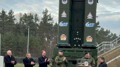 מסירת מערכת חץ 3 לגרמניה | אגף דוברות וקשרי ציבור במשרד הביטחון