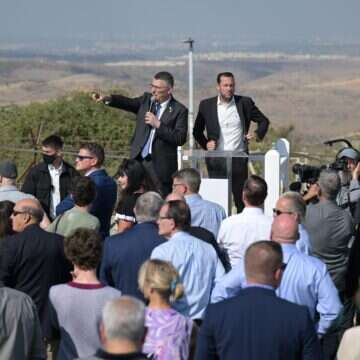 גדעון סער ב״מרפסת של המדינה״ בפדואל שבשומרון עם משלחת הענק של המחוקקים מארה״ב | שלומי אמסלם לע"מ גדעון סער ב״מרפסת של המדינה״ בפדואל שבשומרון עם משלחת הענק של המחוקקים מארה״ב | שלומי אמסלם לע"מ