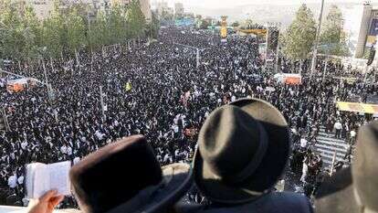 עצרת החרדים נגד הגיוס בחודש שעבר | נעמה שטרן עצרת החרדים נגד הגיוס בחודש שעבר | נעמה שטרן